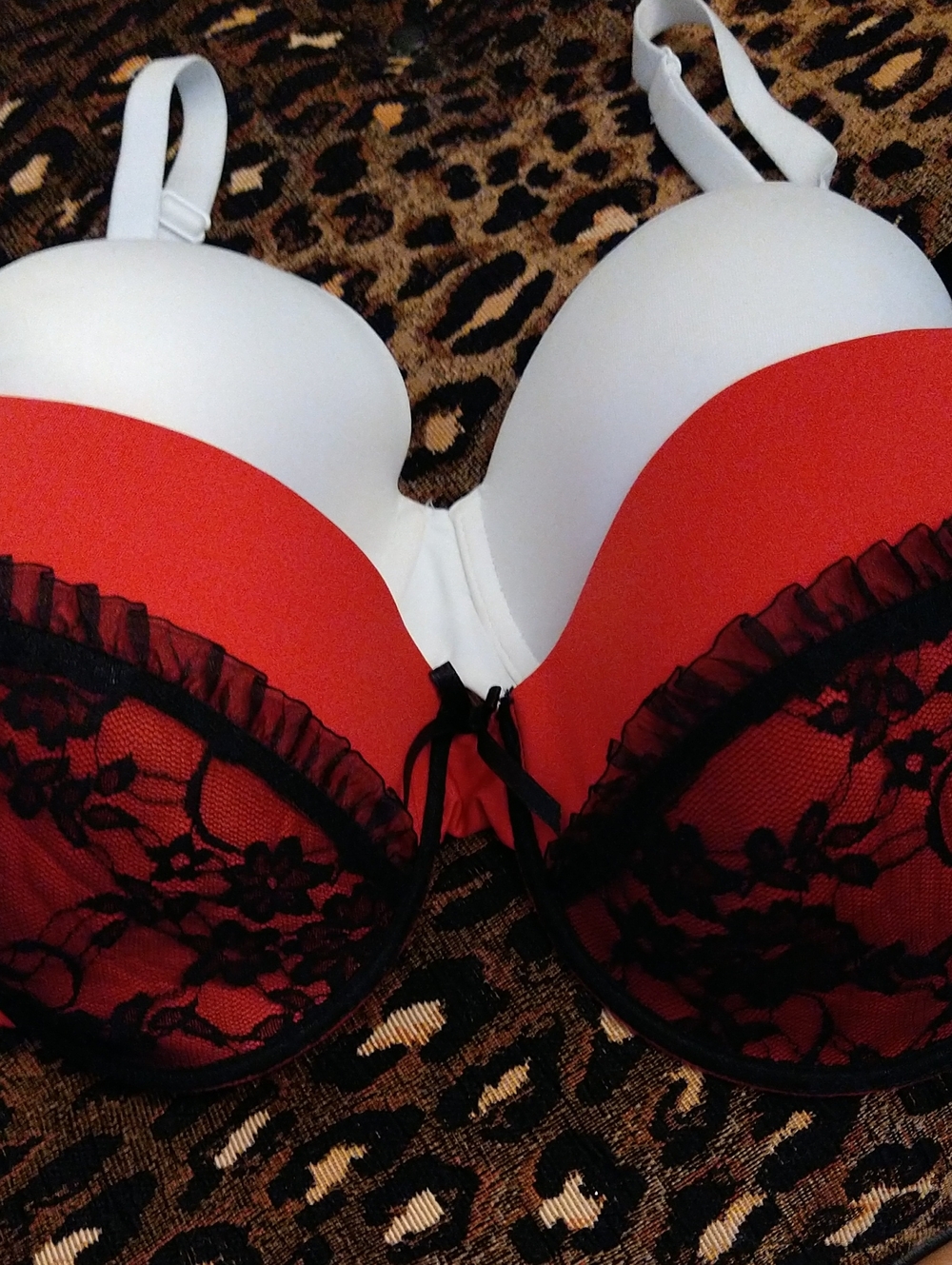 Bundle♥️Two  40D -Push-Up Bra underwire Full Coverage ♥️